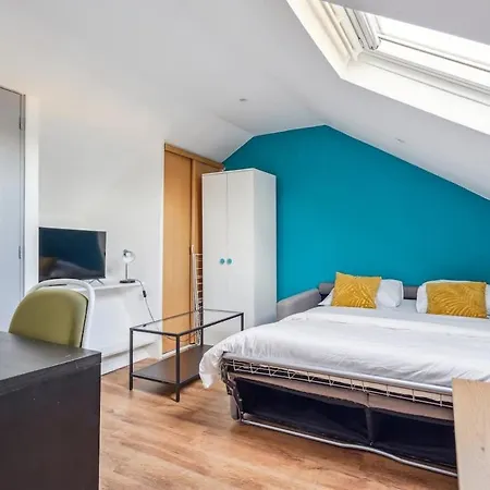 Budget With Parking Lejlighed *