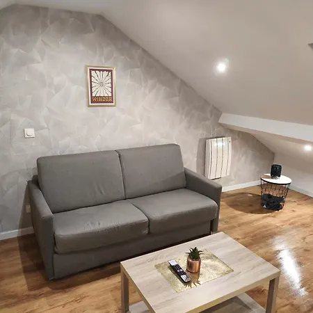 Budget With Parking Lejlighed