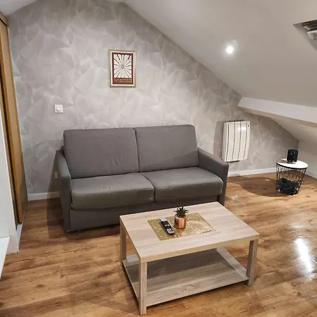 Budget With Parking Lejlighed *