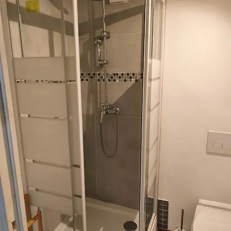 Budget With Parking Lejlighed Charleville-Mézières