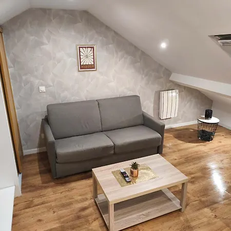 Budget With Parking Lejlighed Charleville-Mézières