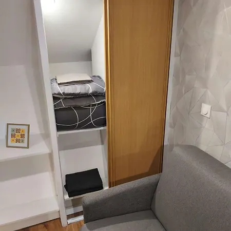 Budget With Parking Lejlighed Charleville-Mézières